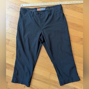 42. Merrell Black Women's‎ Crop Pants